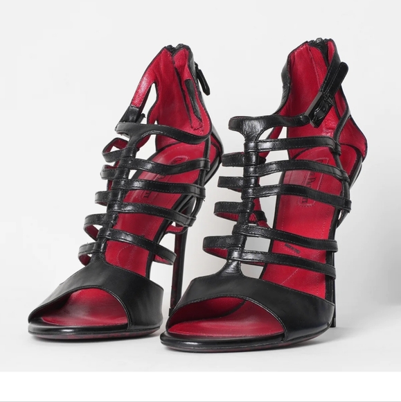 Cesare Paciotti high heels size 37.5/US 7 - Picture 1 of 16